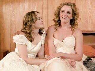 Interview: Marriage and Eloping Featuring Charlie Forde, Lilly Bell