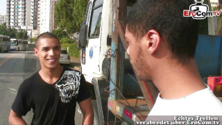 пара, без седла, первый раз – молодые испанские шлюхи-любители, большой член получает анальный трах без седла