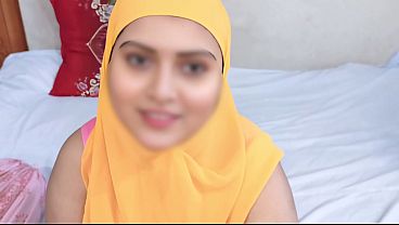 Desi hijabi Muslim girl gets a doggy style fuck in the privacy of her own home