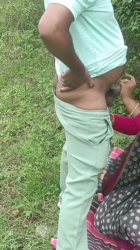 Cum on Ass of Desi Girl Kavita and Doggy Style Fuck in Jungle