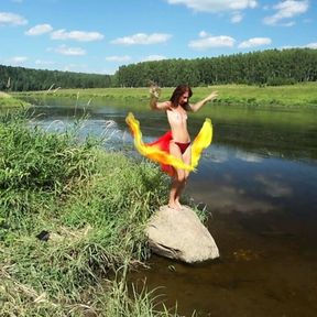 Color Fans on Boulder in Volga River