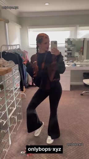 Amateur teen shares exclusive content on OnlyFans