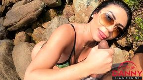 Liberei o primo na praia