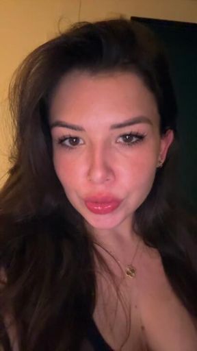 chienne a quatre pattes