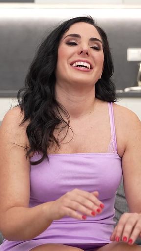 PAWG Spanish Slut Linda Del Sol's Interview