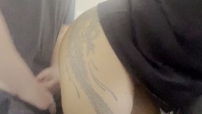 peguei ele batendo punheta comecei a rebolar pra ele