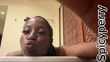 Women/girls take their ANAL FISTING session together with a toy and show