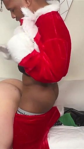 Santa Gifts PAWG a Creampie From His BBC