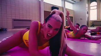 dua lipa mamada