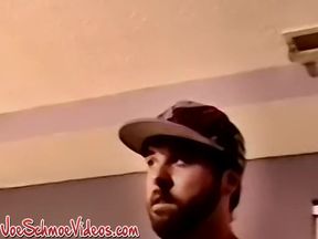 Heterosexual fellow faps off before his stud trunk gets fellatio'ed