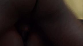 My sexy housewife lying with my legs in the air as if I expected my cock to moan. Funny way to welcome me. In full on XVIDEOS RED
