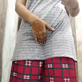 Indian Desi collage girl open college dress in bathroom