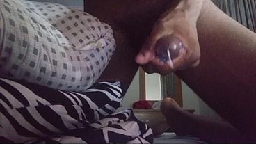 I woke up and had no option than to hold my dick and suddenly 💦💦