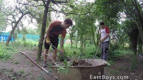 Dylan shows off his sexy muscles... from 2014