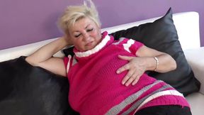 Senior seductress craves massive penis&#x1F32D;