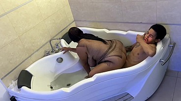 A well-equipped bathroom
