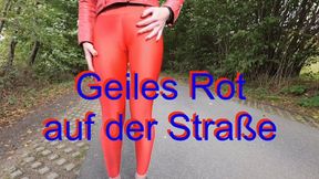 Horny red on the road - Geiles Rot auf der Straße