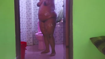 Muslim Saudi Stepmom Public Shower in open door toilet! i wash my big boobs tight pussy and huge ass and share with you