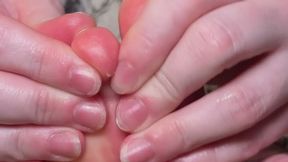 Rubbing Lotion into my Petite Feet