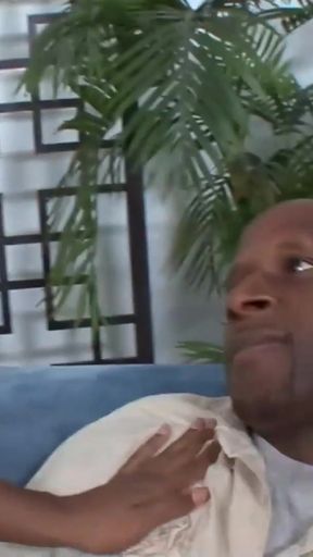 Emotional moment from &quot;Schwarzer riese fickt seine reife Stieftochter&quot;