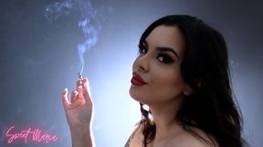 Red lips & smoke play (2 angles) ~ Sweet Maria