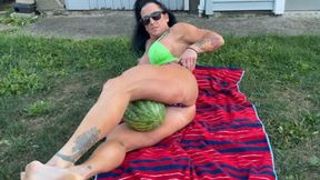 Kandys Legs Crush Watermelons:Flex, Squeeze, Pop