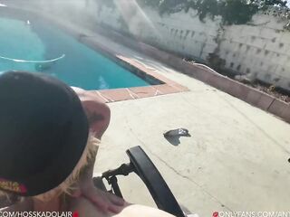Hot Bi Big Dick Daddy Muscle Hunk & Sexy Tattooed FTM Outdoor Passionate Sex Fucking By The Pool