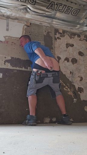 at work in the morning   Clip 1