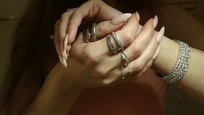 Long pearl nails with rings WMV