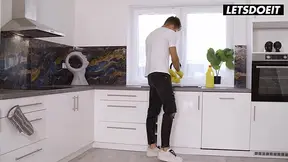 TOP 5 BIG BOOTIES COMPILATION! JUICIEST ASSES - HORNY HOSTEL