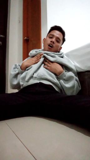 Super Sexy Asia Top Is Masturbate His Big Cock for You