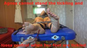 Agnes cannot stand the tickling and loses control when her feet are tickled HD