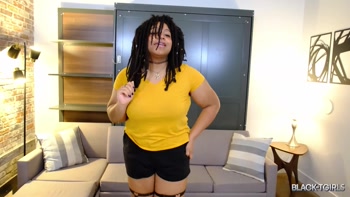 BLACK TGIRLS - Introducing Mocha Bee