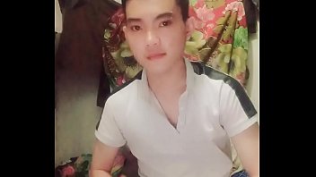 Hot boy thủ d&acirc_m bị tung clip