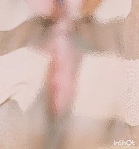 I used a clitoral suction device to sensitize my clitoris, then played with it using electrical curr