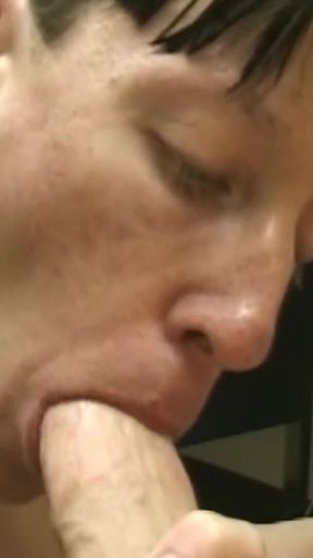 Flexible Mature Hunk Deepthroats Own Throbbing Cock Till Dripping Cum