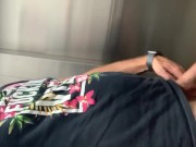 Elevator bate