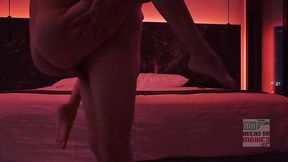 colsplayer de guadalajara me contacto para que le mostrara mis poderes, termino toda mojada, squirteada y banada en semen