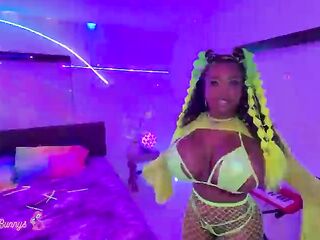 Ebony Gal Tia Maria Gets Her Gigantic Boobs Covered With Cum!