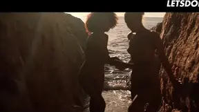 Romantic Box Licking at the Beach with Luna and Cecilia - A GIRL KNOWS