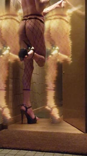 TikToc: 🚪Gateway [&sup2;⁰&sup2;⁶] VaneSsaBiTCHx PariSChienneTrvprod⁹&sup1;