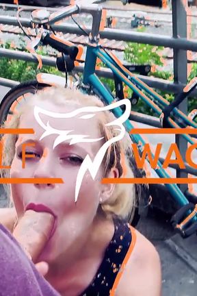 College nerd fuck! Playing videos games while getting dicked down: Liz Rainbow - WolfWagner