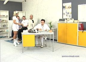 Clinik gang bang