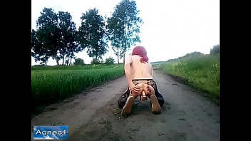 Crossdresser masturbates anal pussy on the road