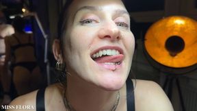 Sinking My Teeth Into My Biting Sub (WMV)