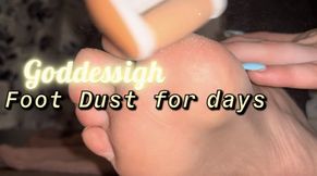 Fan Favorite: Foot dust for days