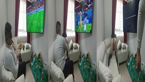 crema en el culo a la cunada durante la tranmision de su partido favorito