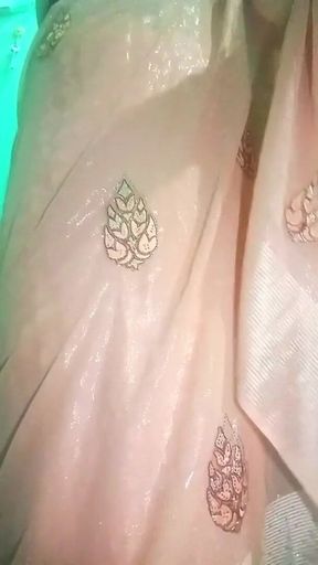 Indian Gay Crossdresser Bottom Crossdressing in Silky Saree with Heavy Jwellery Real Homemade Sex
