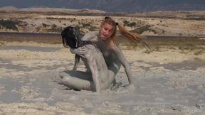 Nazryana - Silver Mud With Queen Snake