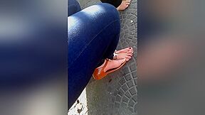 Stunning Babe With Gorgeous Candid Feet Gets Spotted Outdoors By A Naughty